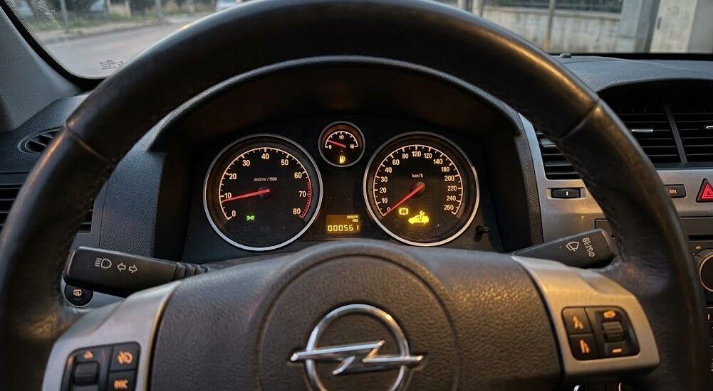 Opel Astra H 